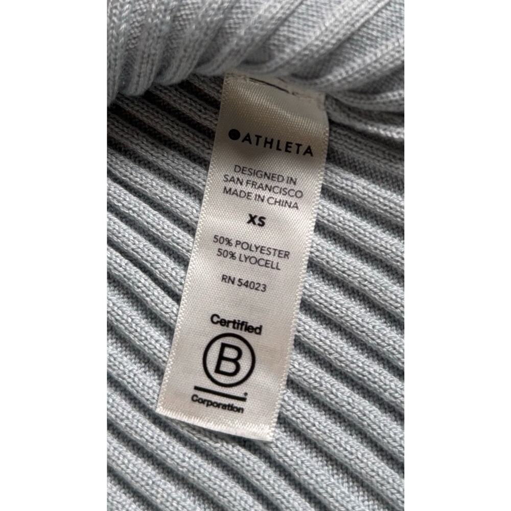 Athleta Women’s XS Ribbed Long Sleeve Top Light Blue Gray Stretch Fitted Tunic - Picture 4 of 7